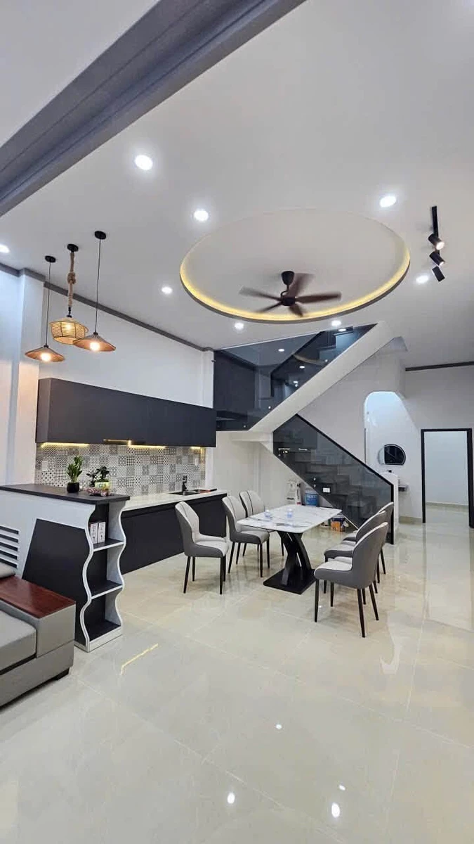 Bán nhà 4 phòng ngủ 4,8x20m đường Nguyễn Ái Quốc, gần chợ Hội Am, Biên Hòa, giá 3,85 tỷ - Ảnh thu nhỏ 3