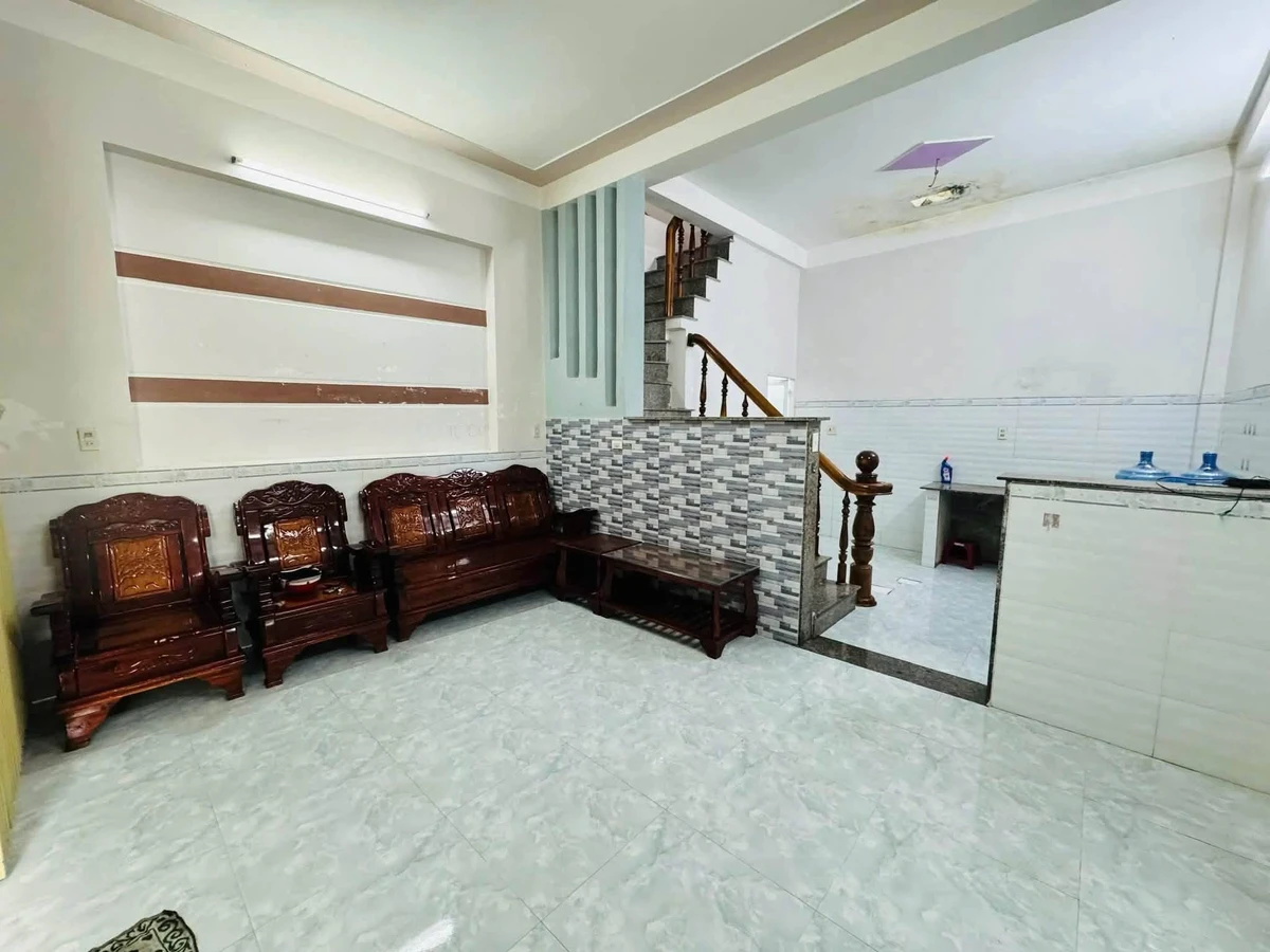 Nhà hẻm cạn 40m2 2PN 2WC, Tây Sơn, Quy Nhơn - Ảnh 1