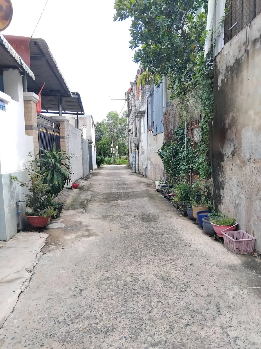 Bán nhà 3 phòng ngủ 110.8m² Phú Hòa, Thủ Dầu Một - Ảnh thu nhỏ 4