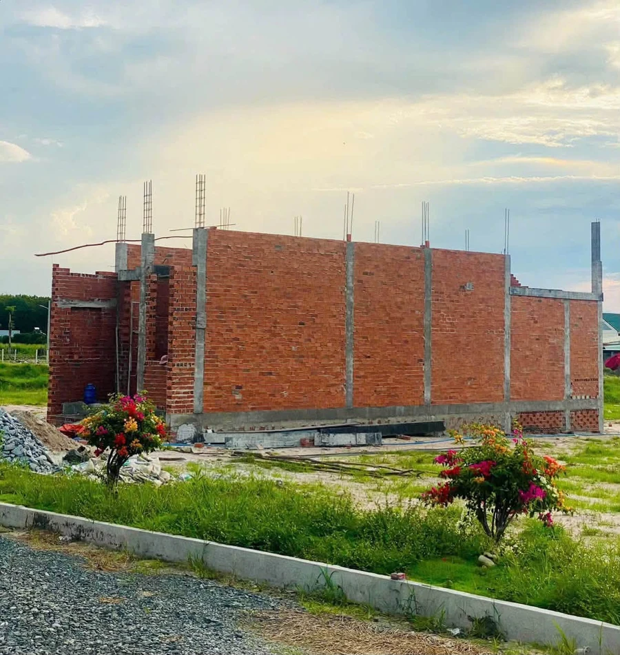Bán đất 230m² sổ hồng Chơn Thành 685 triệu - Ảnh 1
