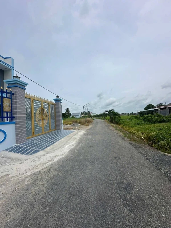 Bán gấp lô đất ở đô thị 5x29 145m2 mặt tiền đường nhựa, giá 690 triệu tại Thủ Thừa, Tây Ninh