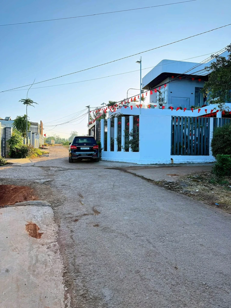 Bán đất 6x39,9m thôn 6 Cư Êbur, gần Phạm Ngũ Lão, giá 2 tỷ 450 - Ảnh thu nhỏ 3