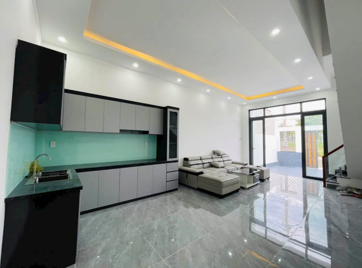 Nhà 1 trệt 1 lầu 90m² Đông Xoài, Bình Phước - Ảnh thu nhỏ 3