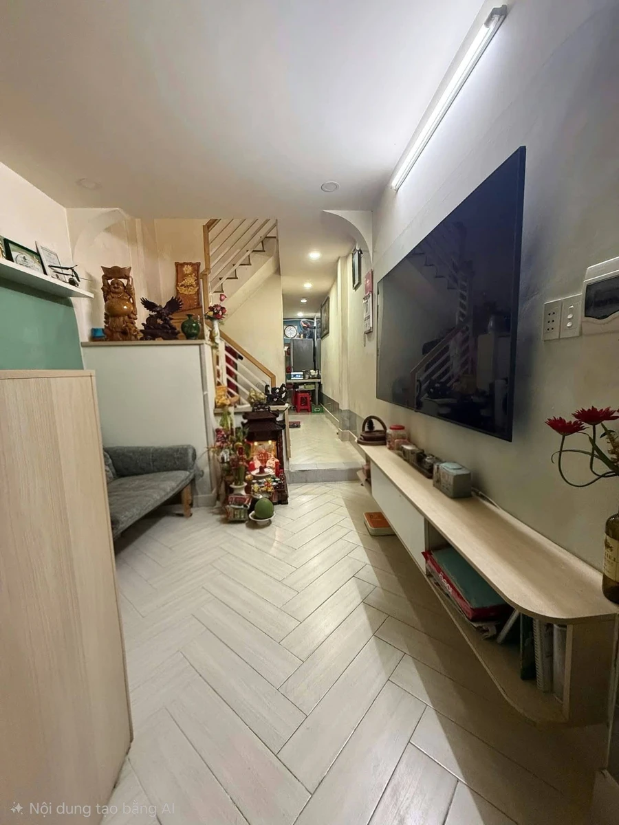 Bán nhà hẻm Nguyễn Duy Cung 37m² 2PN 2WC 3.7 tỷ Quận 1 - Ảnh thu nhỏ 2