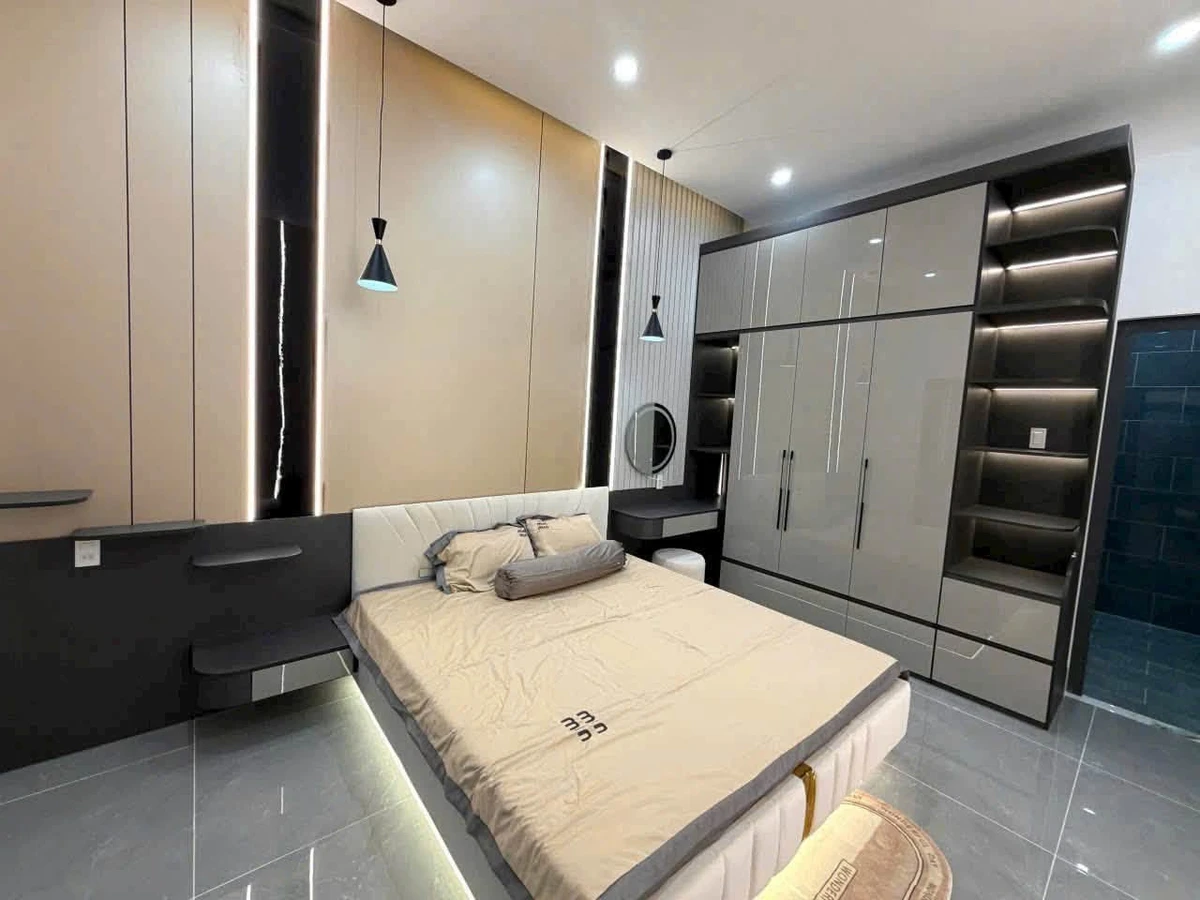 Bán nhà mặt tiền sân vườn 150m2, 3PN Rạch Giá - Ảnh thu nhỏ 2