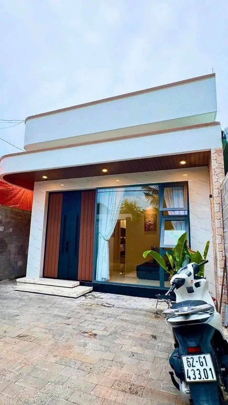 Bán nhà cấp 4 hẻm ĐT 827, Xã Bình Tâm, Tân An, Long An giá 1 tỷ 999 triệu
