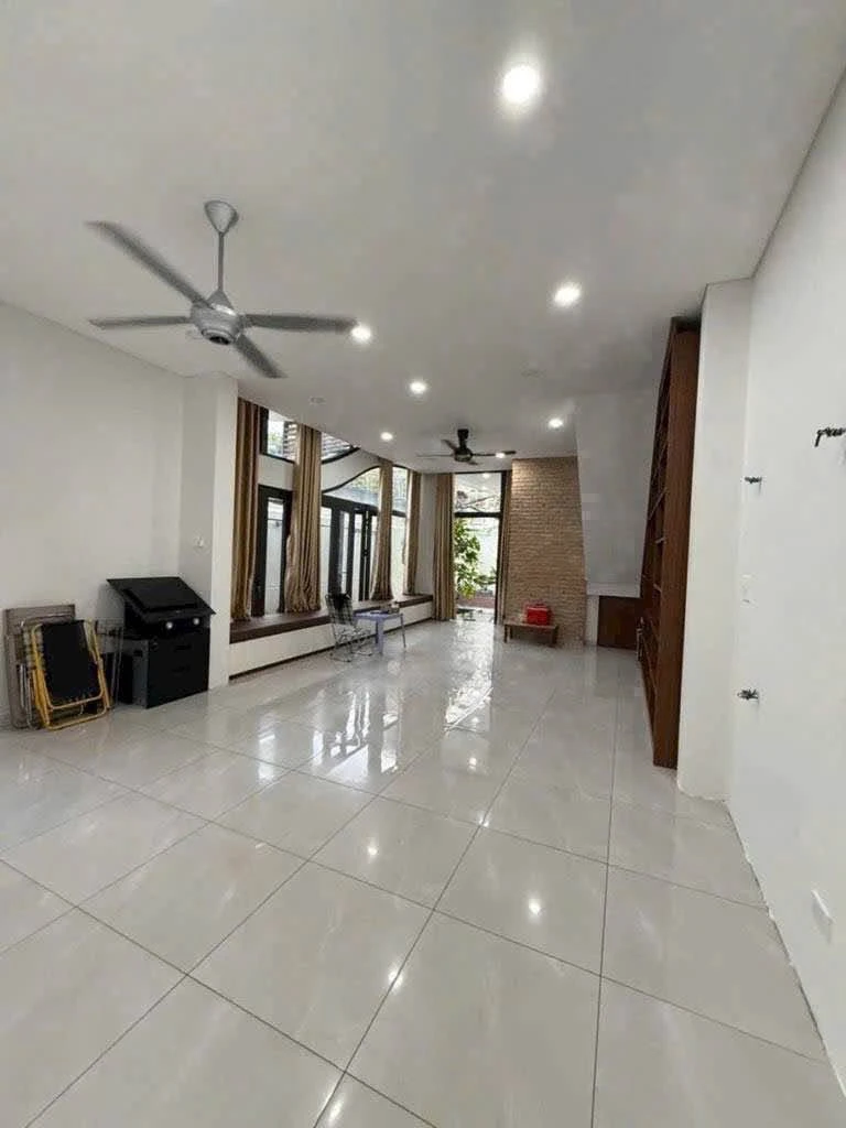 Bán nhà 3 tầng góc 2 mặt tiền 94m2 phường Linh Chiểu, Thủ Đức giá 13,2 tỷ - Ảnh thu nhỏ 5