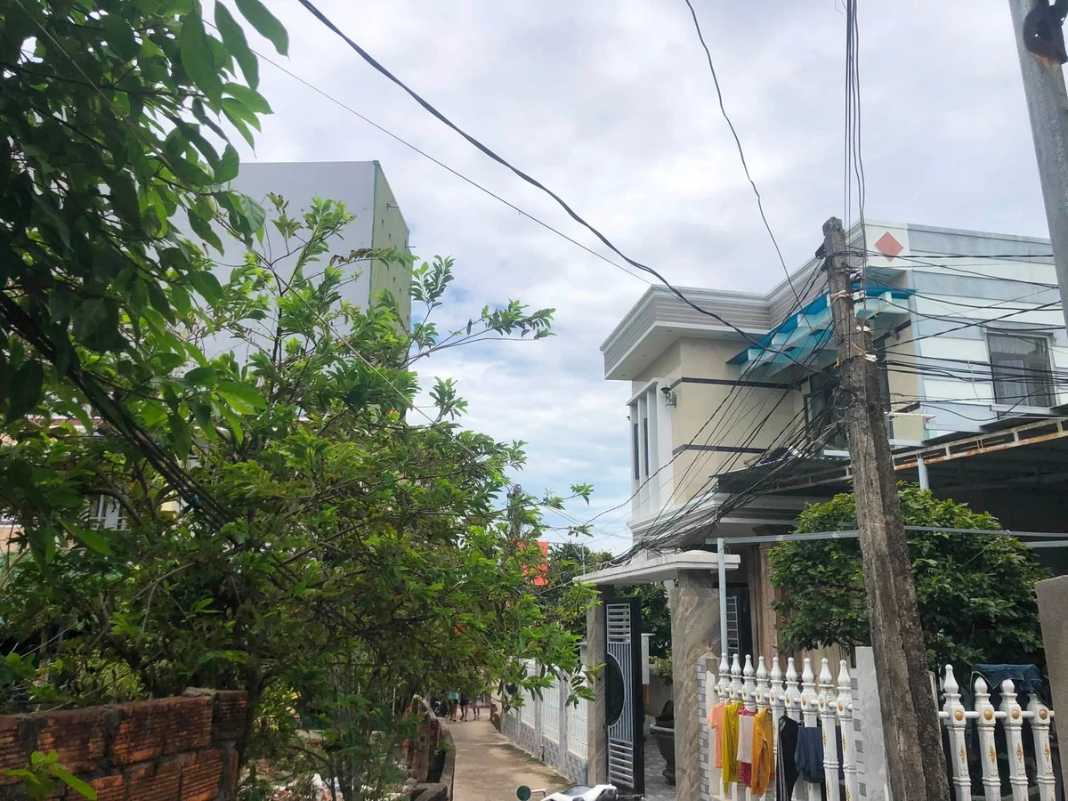 Bán đất Mỹ Khê 6x20m gần khu ẩm thực giá 2 tỷ 50 triệu - Ảnh thu nhỏ 3
