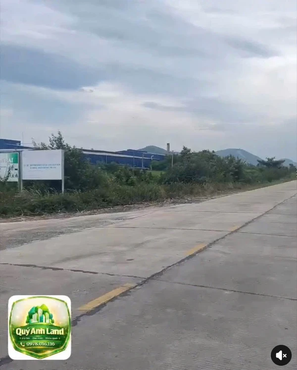 Bán đất 200m² mặt tiền Suối Bạc 3, Sơn Hòa, Đắk Lắk 800 triệu