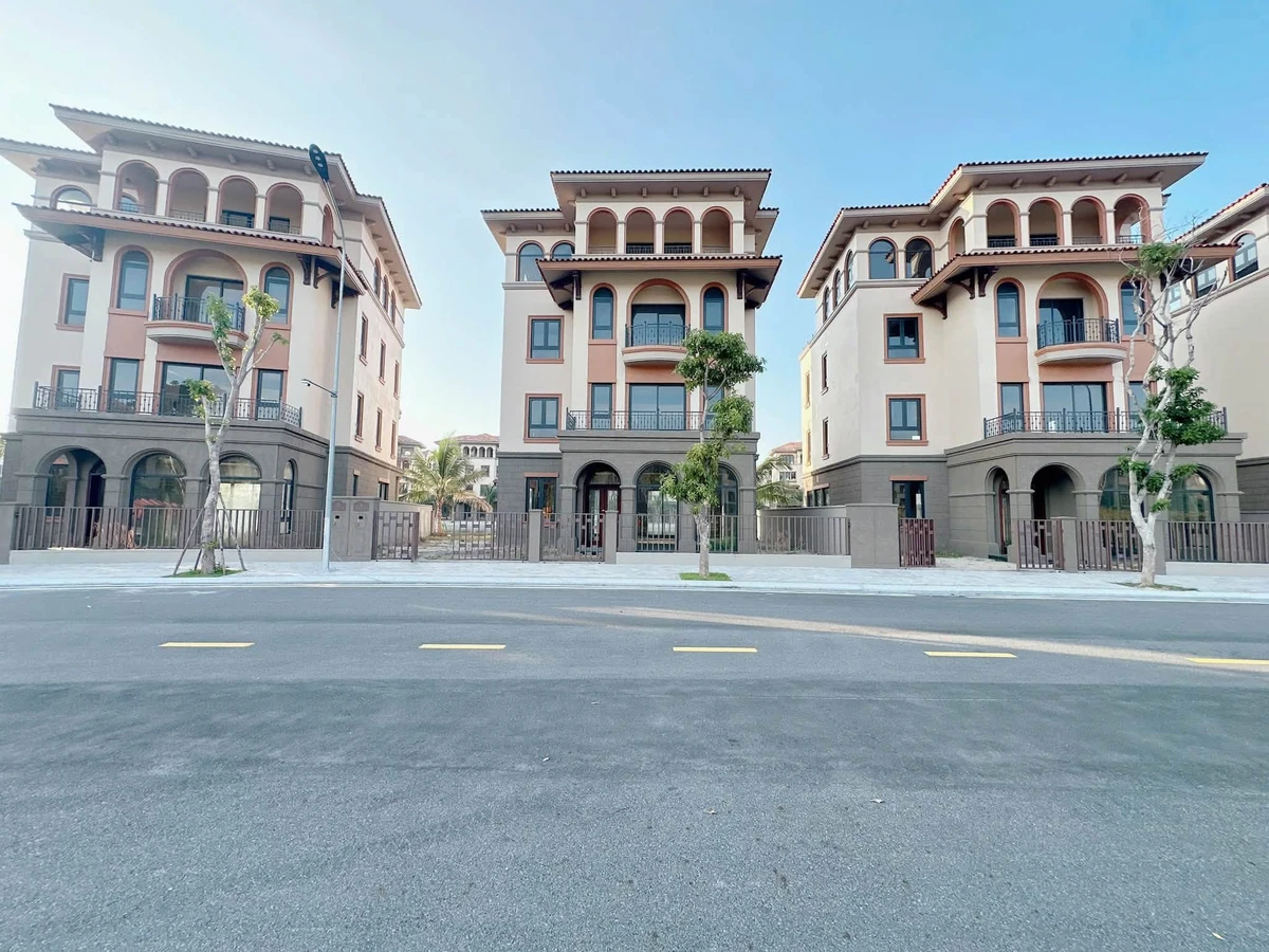 Bán biệt thự đơn lập Vinhomes Vũ Yên 359,5m² - 46 tỷ - Ảnh thu nhỏ 3