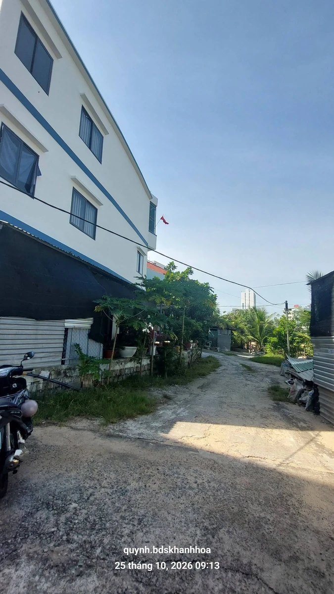 Bán đất hẻm oto Phạm Văn Đồng Nha Trang 66m2, giá 3.3 tỷ - Ảnh thu nhỏ 2