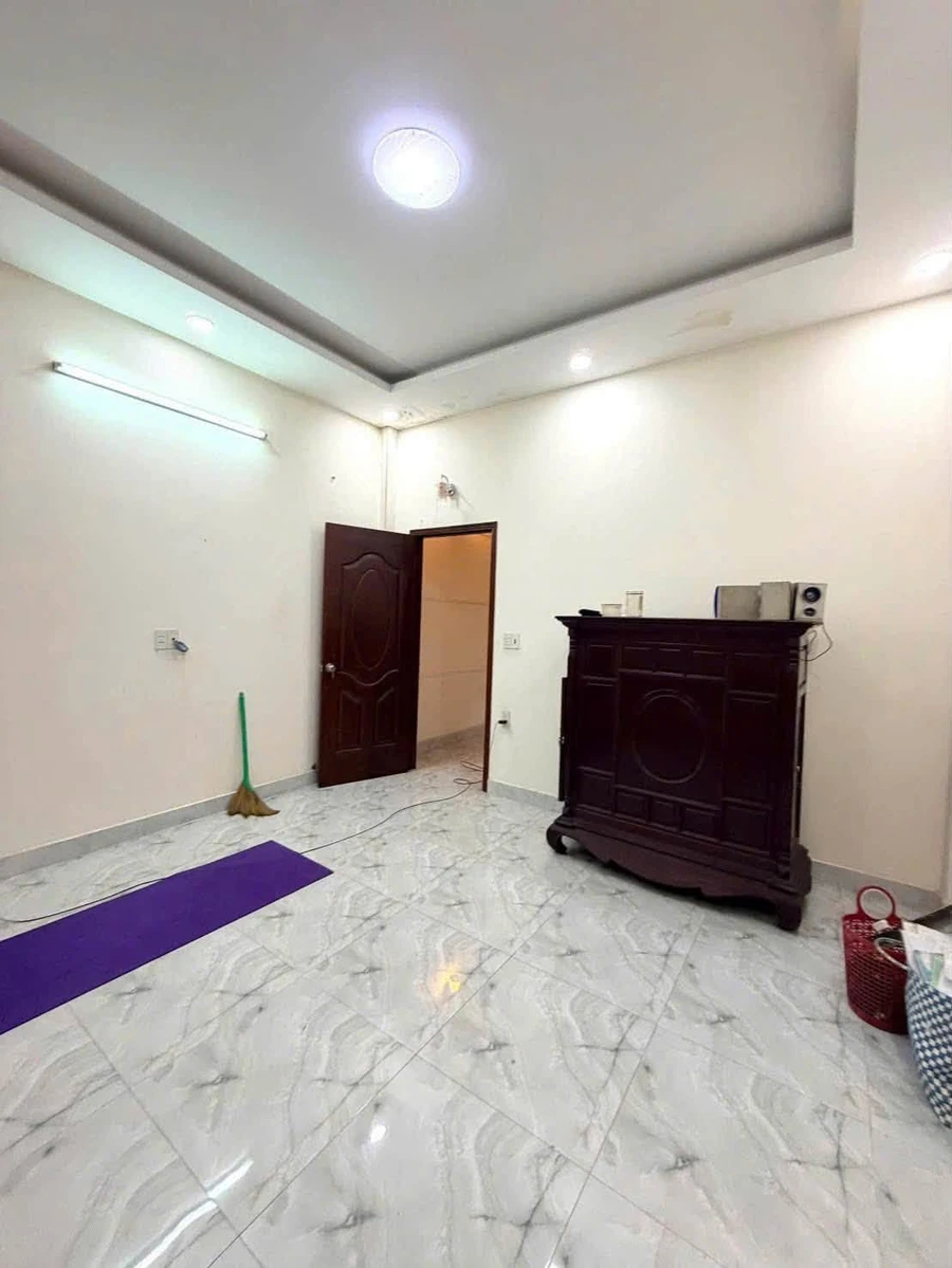 Bán nhà 3PN 61m² Phú Hữu, gần vòng xoay 4,6 tỷ - Ảnh thu nhỏ 5