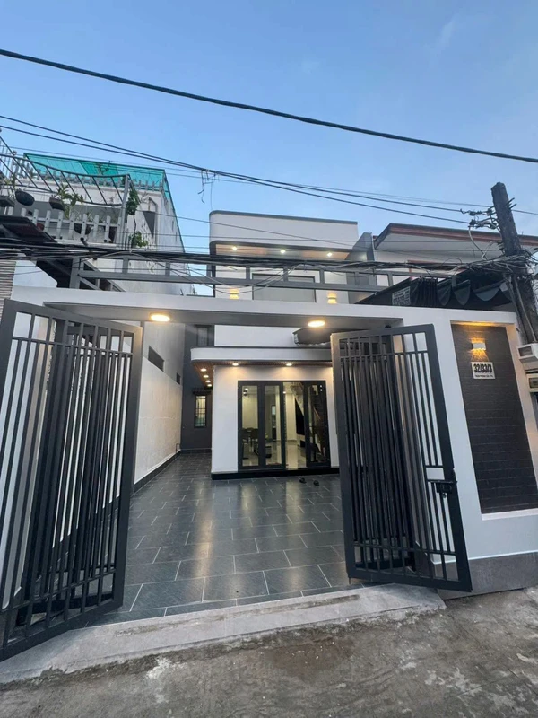 Nhà bán 108m2 Trần Phong Sắc Tân An Long An 2,6 tỷ