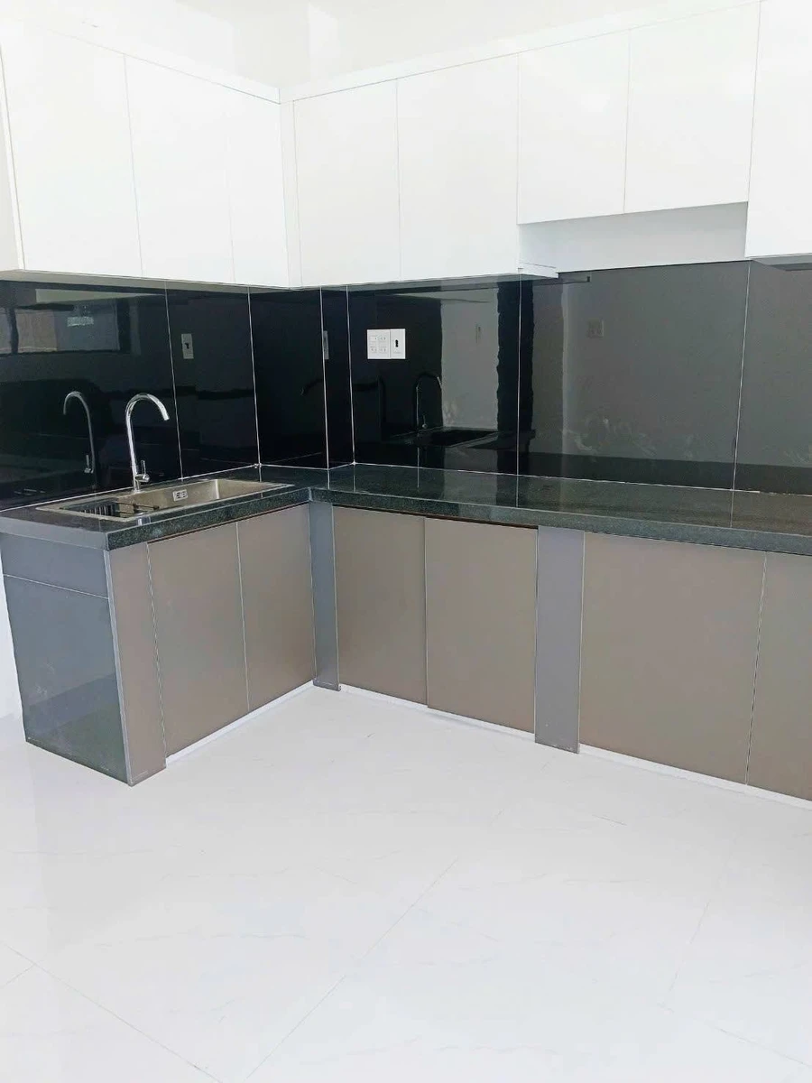 Bán nhà phố 3.5 tầng 105m² mặt tiền Quy Nhơn - Ảnh thu nhỏ 5