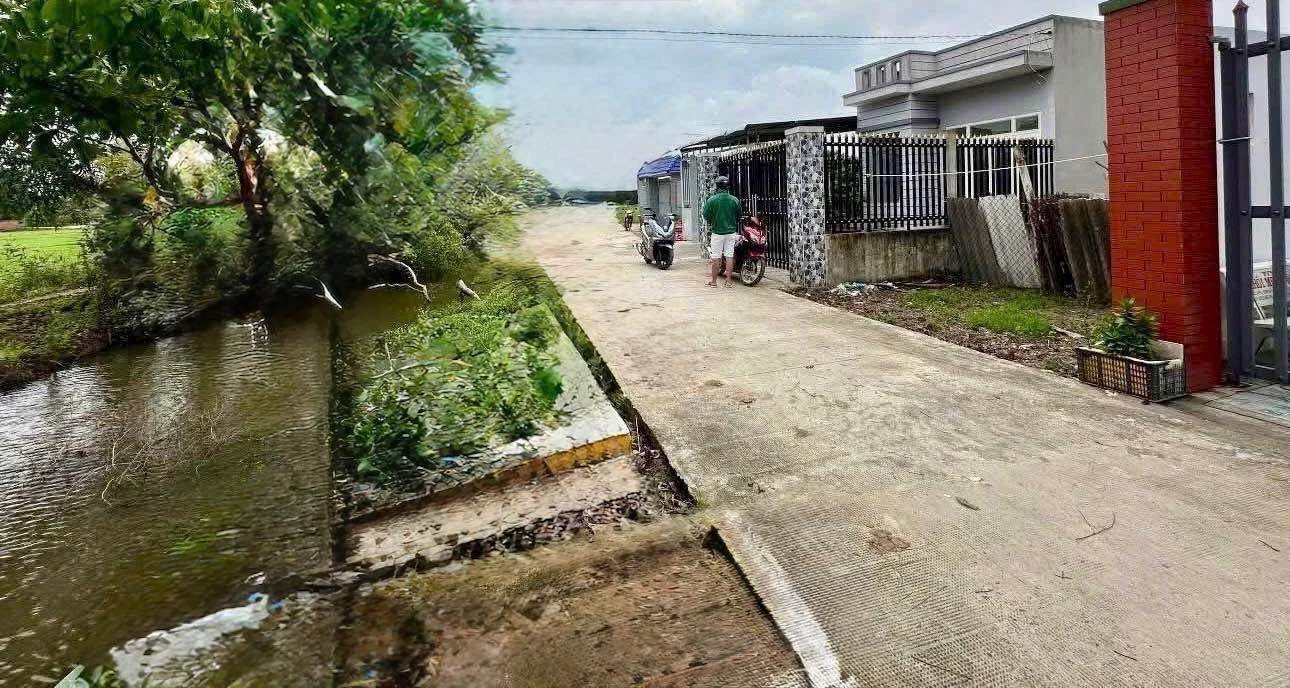 Bán nhà cấp 4 mới 200m² Thạnh Đức, Bến Lức - Ảnh 1