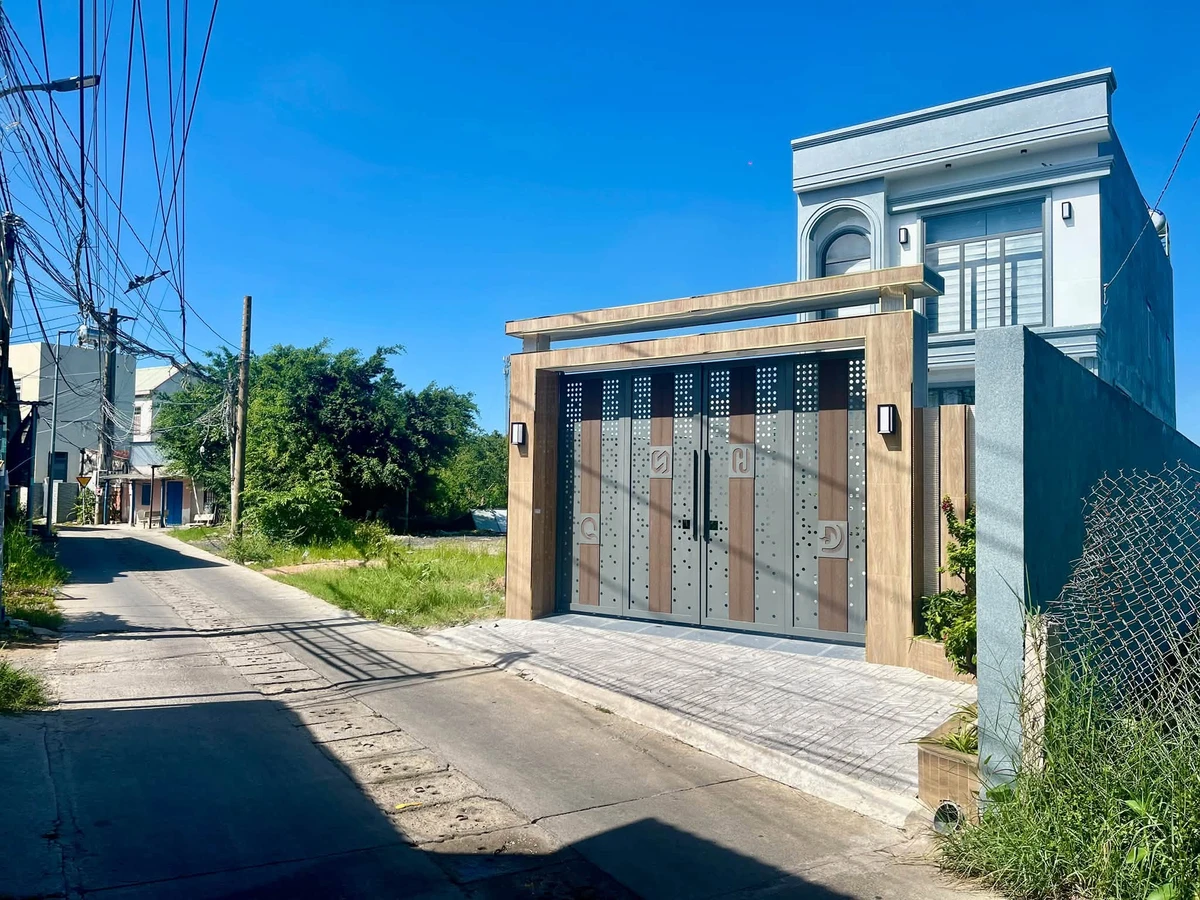 Bán nhà 100m² Long Hải, gần biển 4 tỷ 3 - Ảnh 1