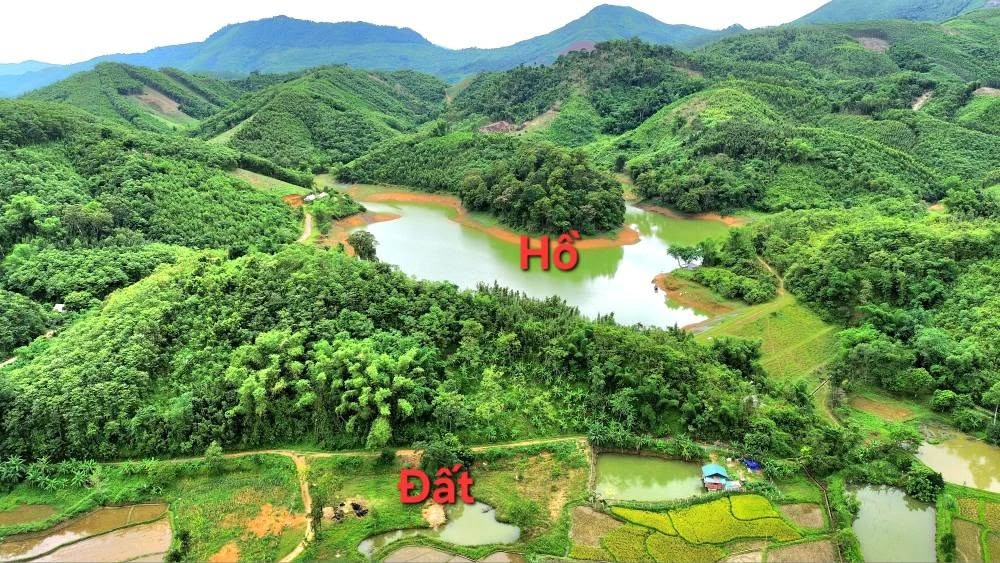 Bán đất 3200m² tại Đà Bắc, Hòa Bình, giá hơn 2 tỷ - Ảnh 1