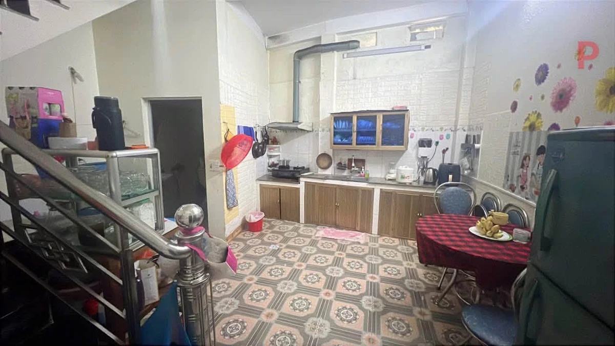 Bán nhà 90m² 2 phòng ngủ kinh doanh gần chợ Nguyễn Du, Quận 3 - Ảnh thu nhỏ 5