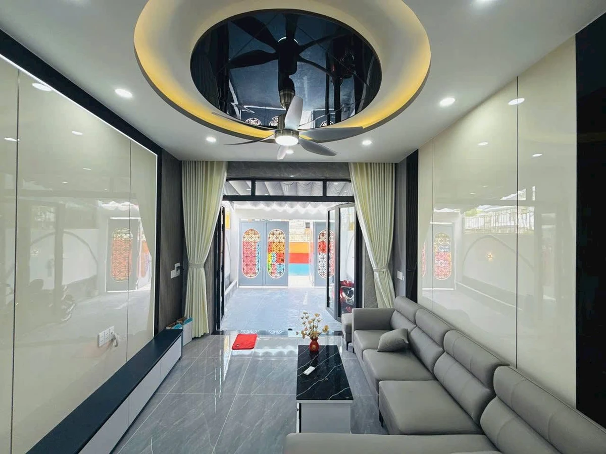 Bán nhà 4 phòng ngủ 114m2 Tân Phong Q.2, giá 3 tỷ 430 triệu - Ảnh thu nhỏ 3