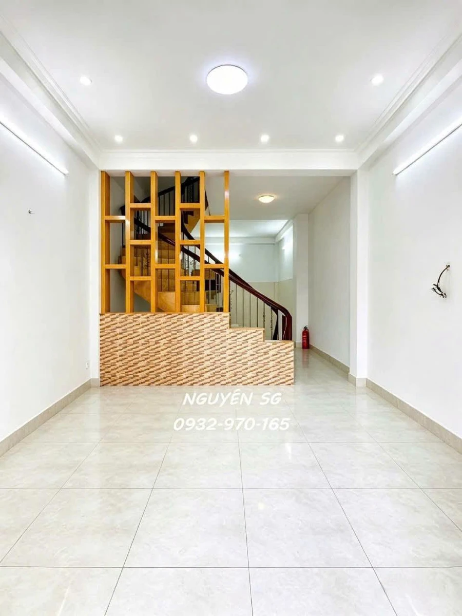 Bán nhà hẻm xe hơi 3 tầng 4PN 50m2 gần ngã tư Phú Nhuận, sát mặt tiền Nguyễn Kiệm - Ảnh thu nhỏ 2