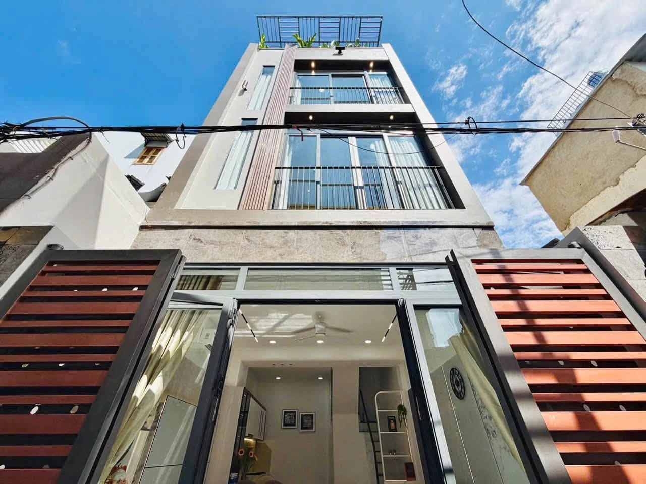 Bán nhà phố hẻm Quang Trung 1 trệt 3 lầu, 37m2, 3PN, giá 6,32 tỷ, Gò Vấp - Ảnh 1