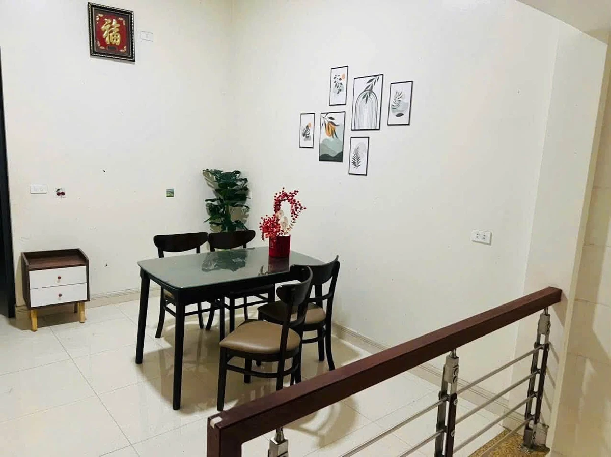 Cho thuê nhà nguyên căn 3 tầng 195m² Nguyễn Đức Cảnh 10tr/tháng - Ảnh thu nhỏ 3