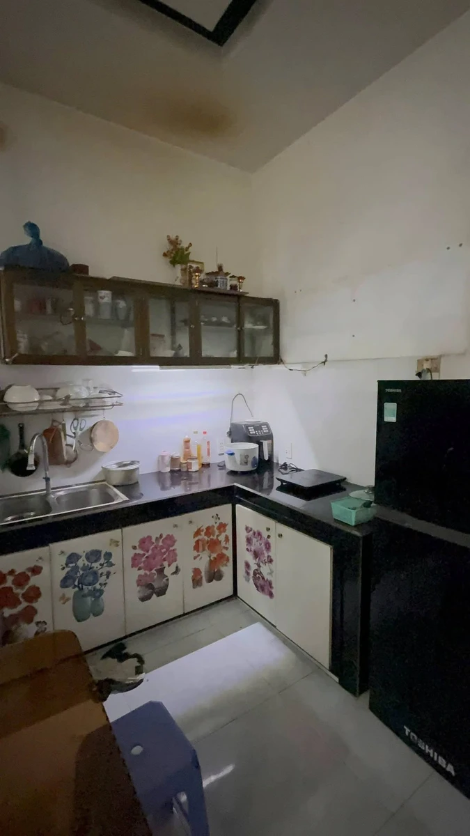 Bán nhà 2 tầng 62m² 3 phòng ngủ Tôn Đản, Quận 9 - Ảnh thu nhỏ 4