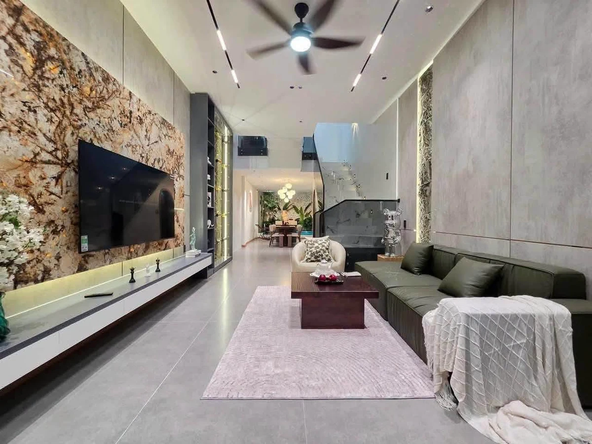 Bán nhà 3 tầng 76.5m2 có bể bơi, Hải Châu, Đà Nẵng - Ảnh thu nhỏ 3