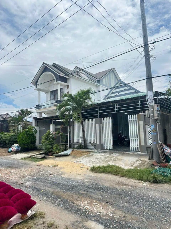 Bán nhà hẻm Nguyễn Văn Linh, Tây Ninh, 150m² - 1,85 tỷ