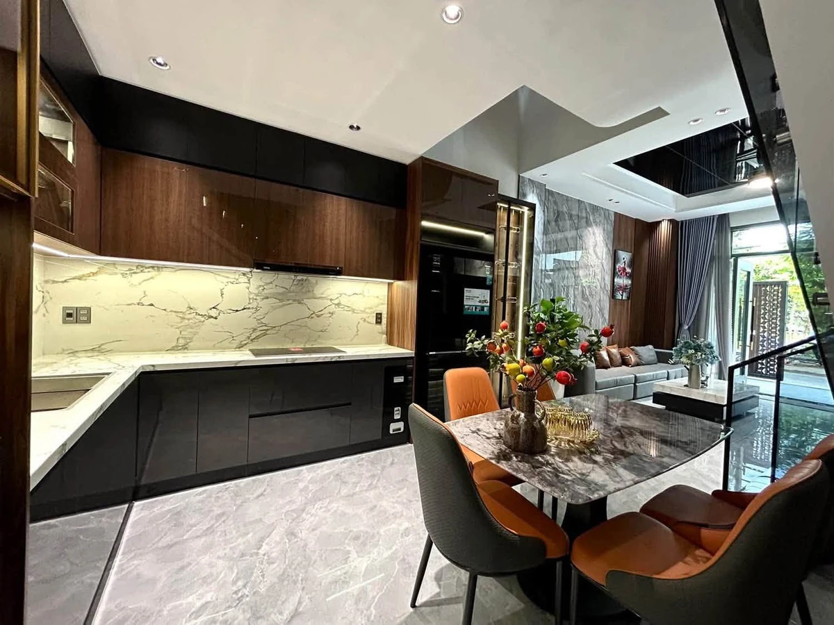 Bán nhà 3 tầng 81m2, 3 phòng ngủ, full nội thất tại Hoà Khánh, Đà Nẵng - Ảnh thu nhỏ 5