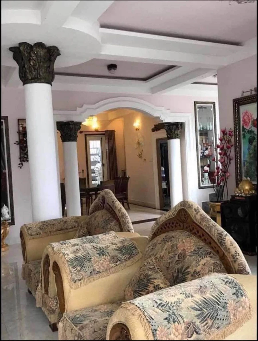 Bán villa cổ điển 2 mặt tiền Ngô Thị Sỹ Đà Lạt 239m² 18 tỷ - Ảnh thu nhỏ 3