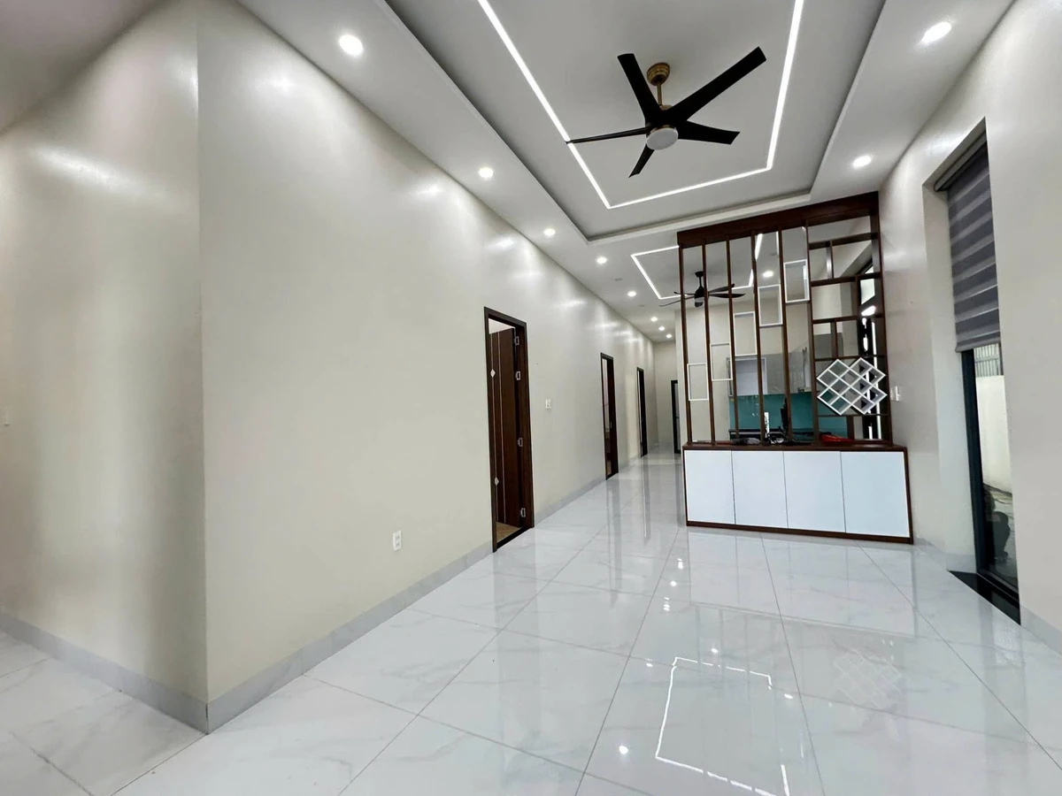 Bán nhà 3 phòng ngủ 162.8m² trung tâm Tây Ninh - Ảnh thu nhỏ 4