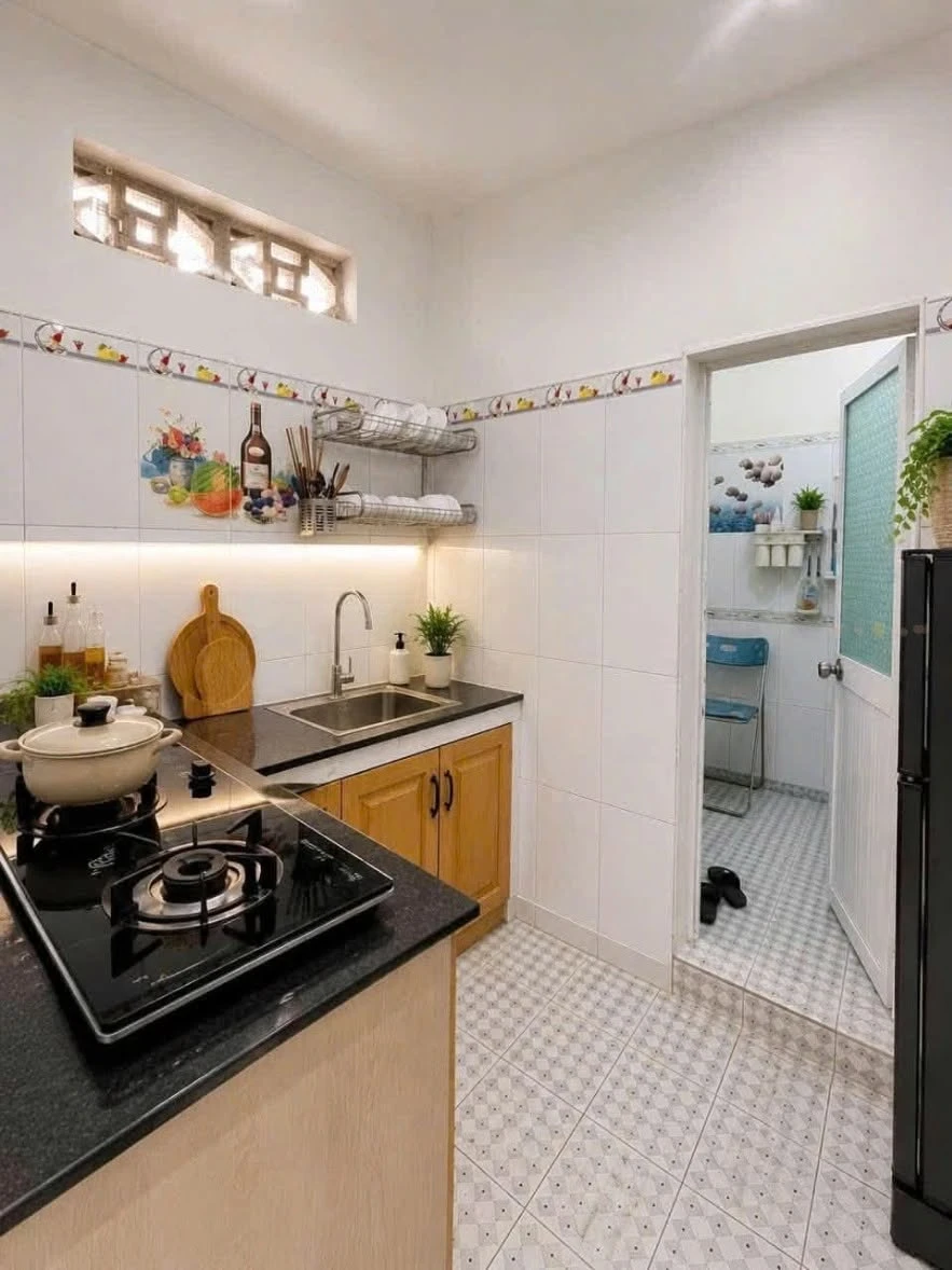 Bán nhà hẻm 2 tầng Phan Xích Long 37m2, 6 tỷ - Ảnh thu nhỏ 3
