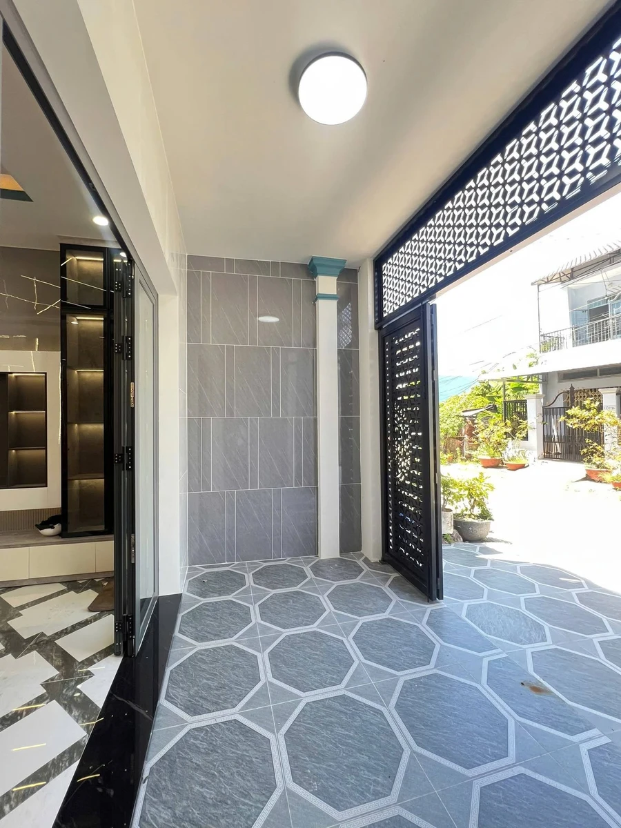 Bán nhà mặt tiền 63m² Kha Vạn Cân, Rạch Giá - Ảnh thu nhỏ 3