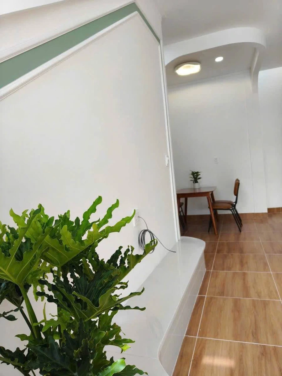 Bán nhà 1 trệt 1 lầu 96m2 trung tâm Phan Thiết 2.45 tỷ - Ảnh thu nhỏ 5