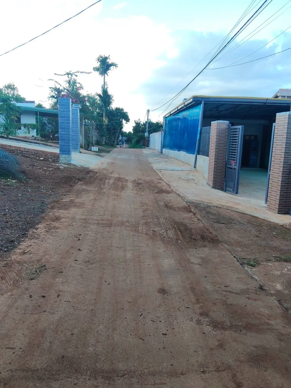 Bán đất thổ cư 6x50 (300m²) 800 triệu Đắk Nông
