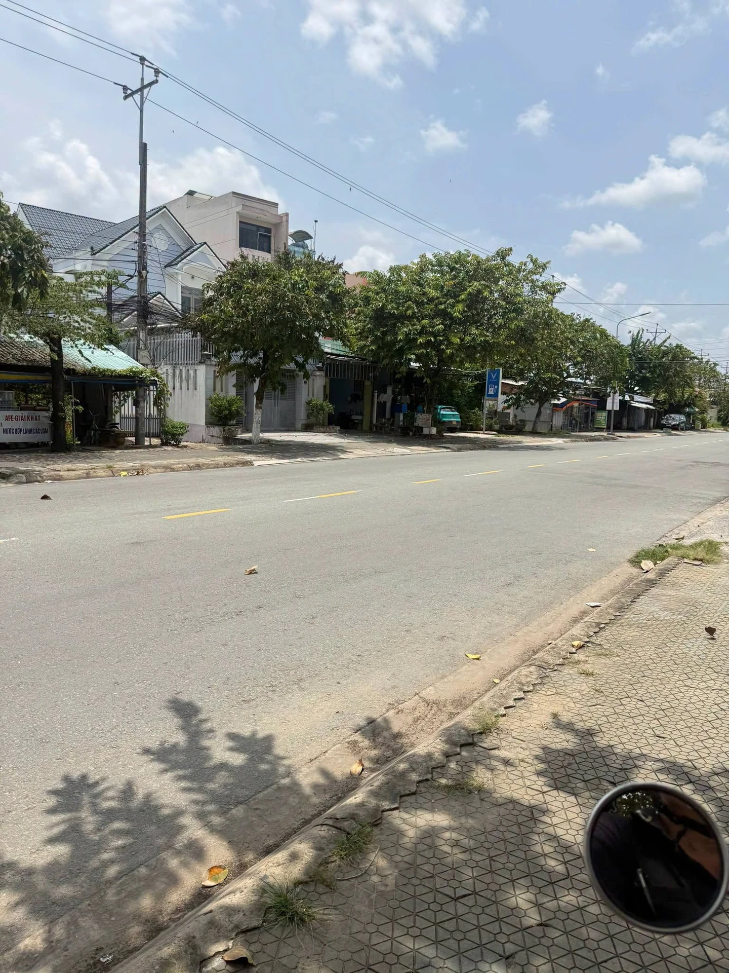 Bán nền đất 200m2 thổ cư 100% gần Chợ Phường 7, Quận 7 - Ảnh 1