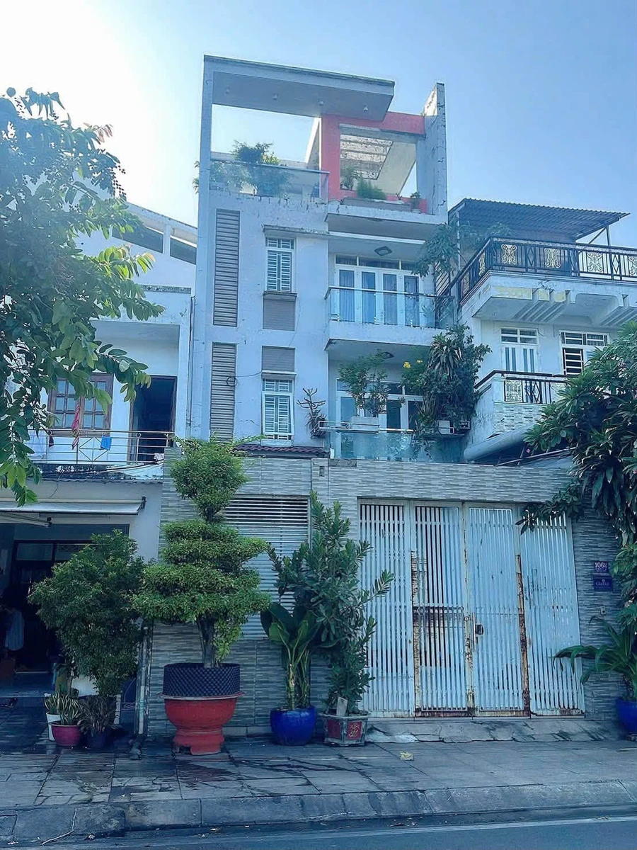 Bán nhà mặt tiền 236,6m2 Lò Gốm Bình Tiên - Ảnh 1