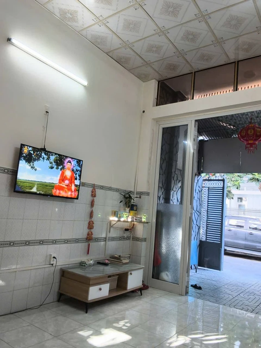 Bán nhà cấp 4 mặt tiền Hoàn Kiếm 52m² 7,5 tỷ Nha Trang - Ảnh thu nhỏ 3
