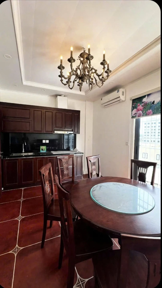 Cho thuê nhà 5 tầng có thang máy, 3PN, 4WC, 200m², 18 triệu/tháng - Ảnh thu nhỏ 2