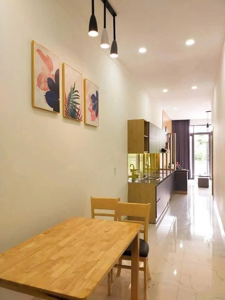 Bán nhà 3PN 2WC Bình Tân, 100m², 2 tỷ 490 triệu - Ảnh thu nhỏ 2