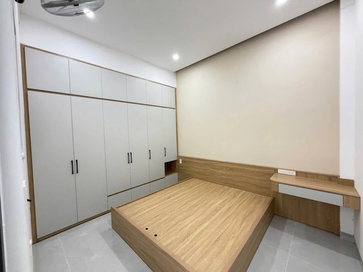 Bán nhà 2PN 84m² full nội thất giá 990 triệu Hóc Môn - Ảnh thu nhỏ 4