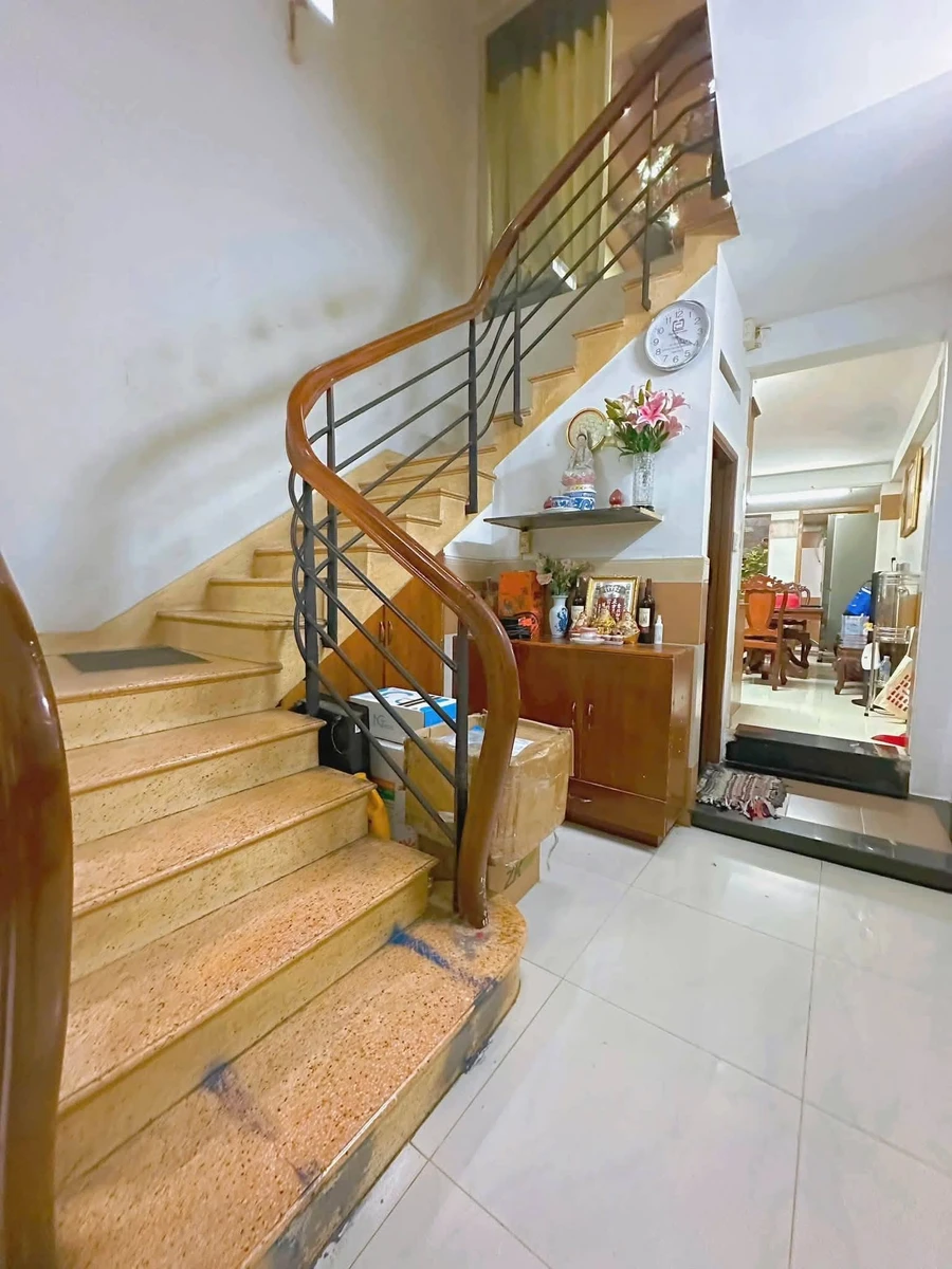 Bán nhà Gò Vấp 72m² 5PN, hẻm xe hơi, 9 tỷ - Ảnh thu nhỏ 5