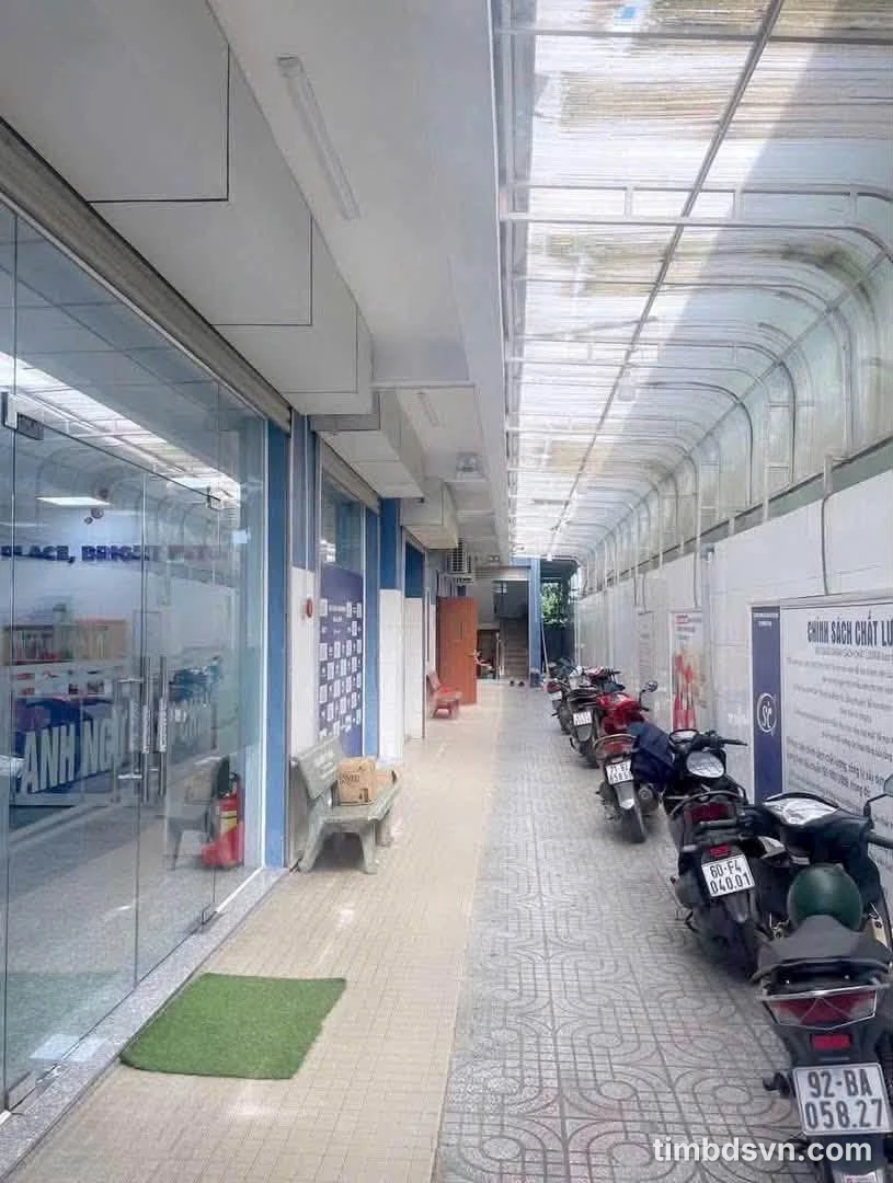 Bán tòa nhà 404m² 1 trệt 3 lầu Dĩ An, Bình Dương 23 tỷ - Ảnh thu nhỏ 3