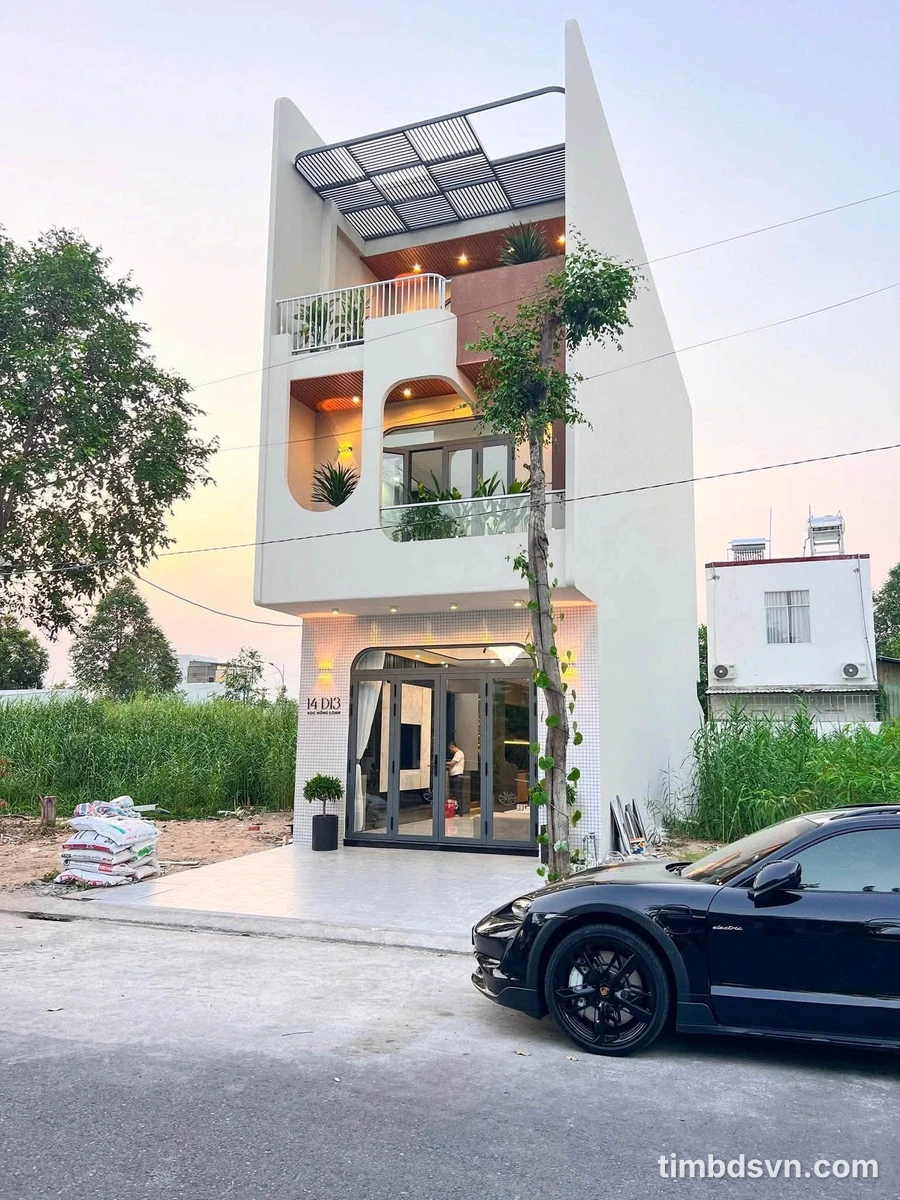 Bán nhà 1 trệt 2 lầu 240m² Cần Thơ - Ảnh thu nhỏ 2