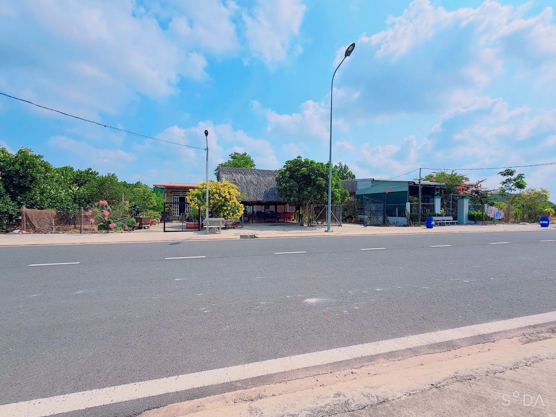 Bán đất nền 380m² mặt tiền Chơn Thành, Bình Dương - Ảnh 1