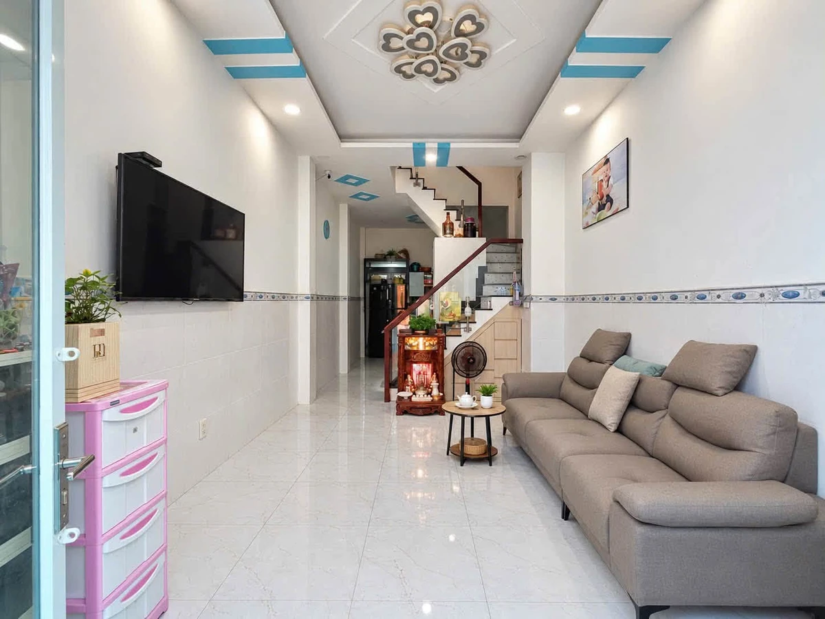 Bán nhà 4 PN 3 tầng 39.9m2 gần Emart Phan Văn Trị 6.4 tỷ - Ảnh thu nhỏ 3