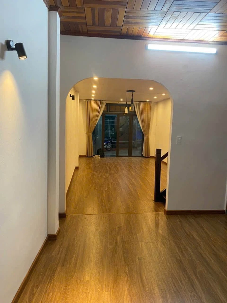 Bán nhà 50m² mặt tiền trung tâm Đà Lạt 6,6 tỷ - Ảnh thu nhỏ 5