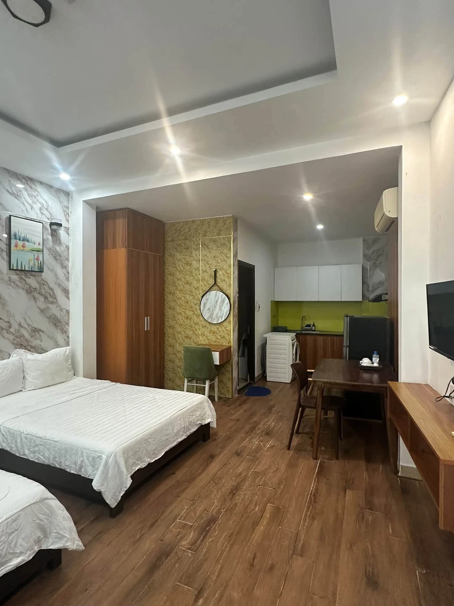 Bán khách sạn 5 tầng mặt tiền Nguyễn Công Trứ 94m2 gần biển Mỹ Khê, Đà Nẵng - Ảnh thu nhỏ 2