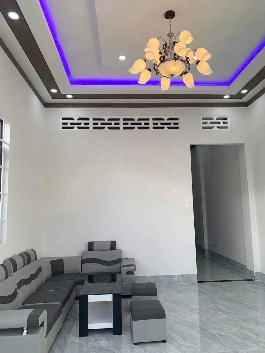 Bán nhà phố 3 phòng ngủ 140m² Nguyễn Chí Thanh, Bình Tân, 1.666 tỷ - Ảnh thu nhỏ 2